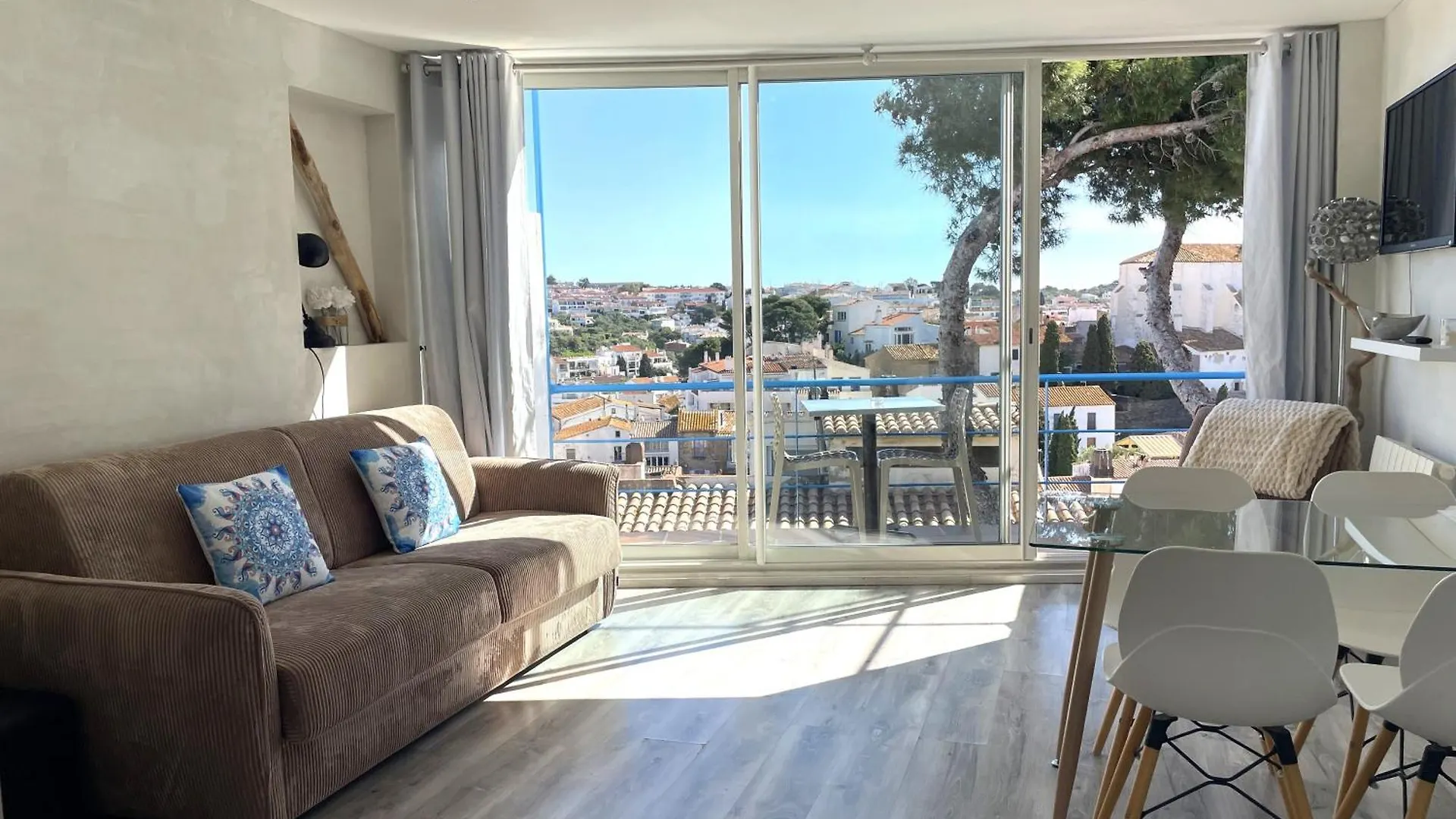 Tusquets - Apartamento Con Vistas Al Mar Cadaqués